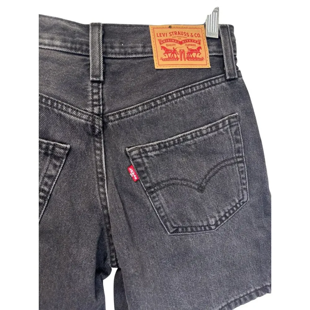 Levi's '94 Baggy Shorts Women Washed Black Size 24